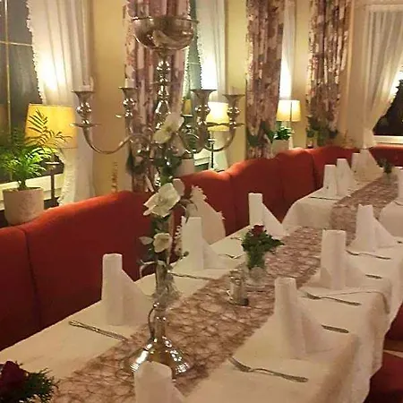 Landgasthof Gruener Baum